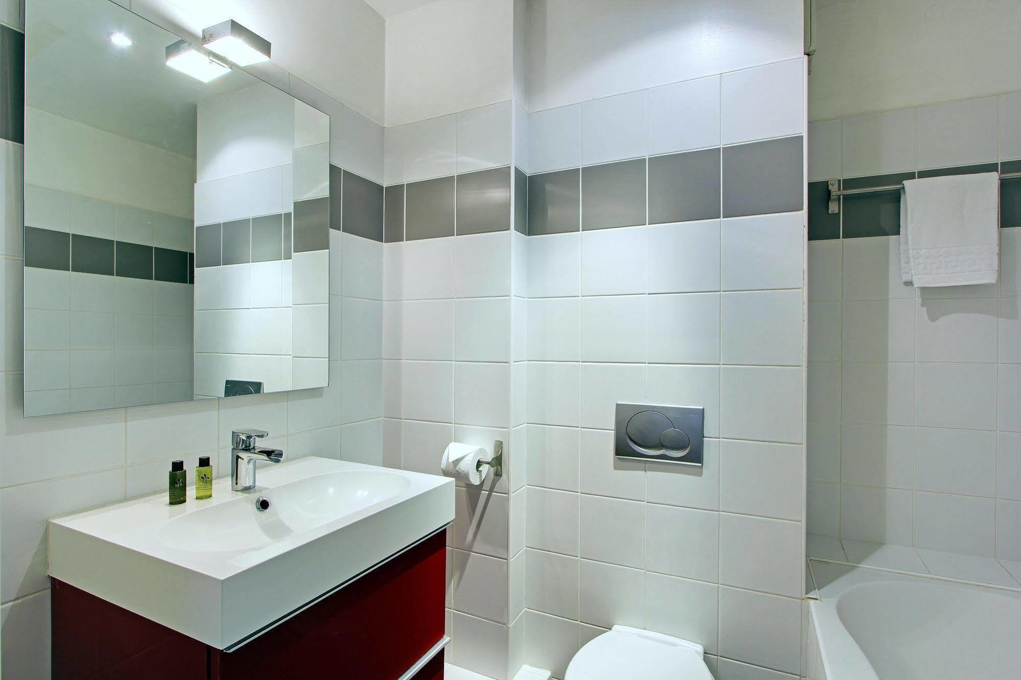 Short Stay Group Museum View Serviced Apartments Paris Exterior foto