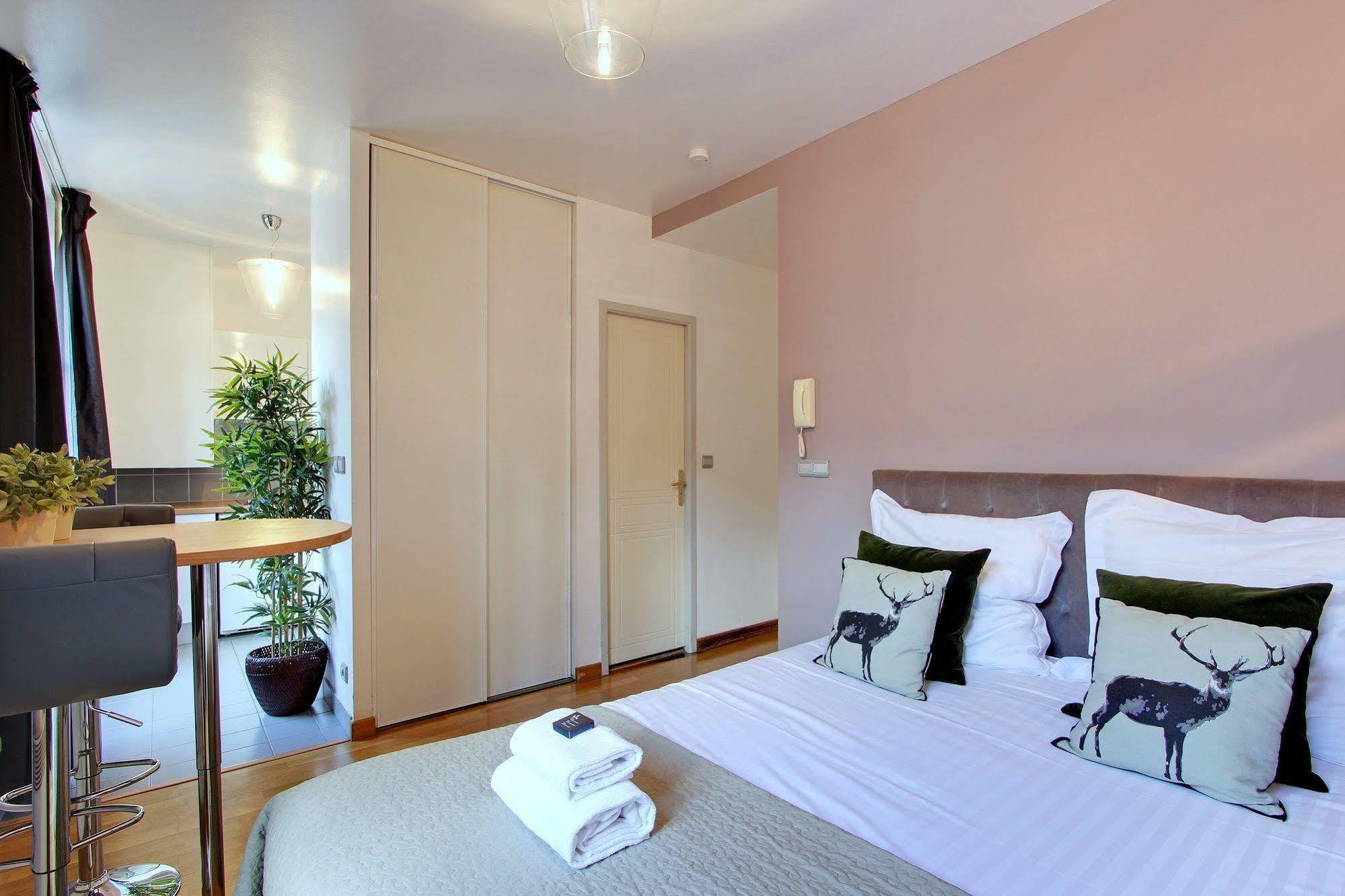 Short Stay Group Museum View Serviced Apartments Paris Exterior foto